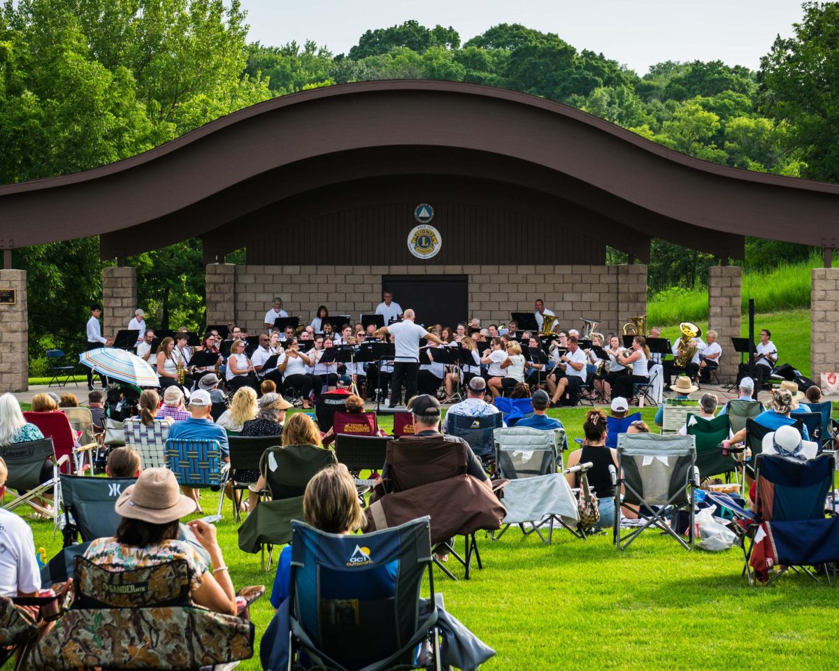 Hundreds of local residents listened to the tunes played by the Prior Lake WindJammers in Lakefront Park.