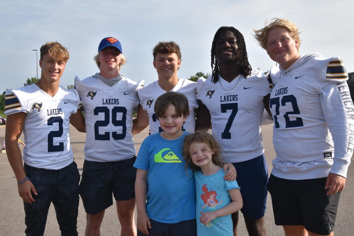 Future Lakers got to meet members of the PLHS football team during last year's back to school celebration. (Prior Lake-Savage Area Schools)
