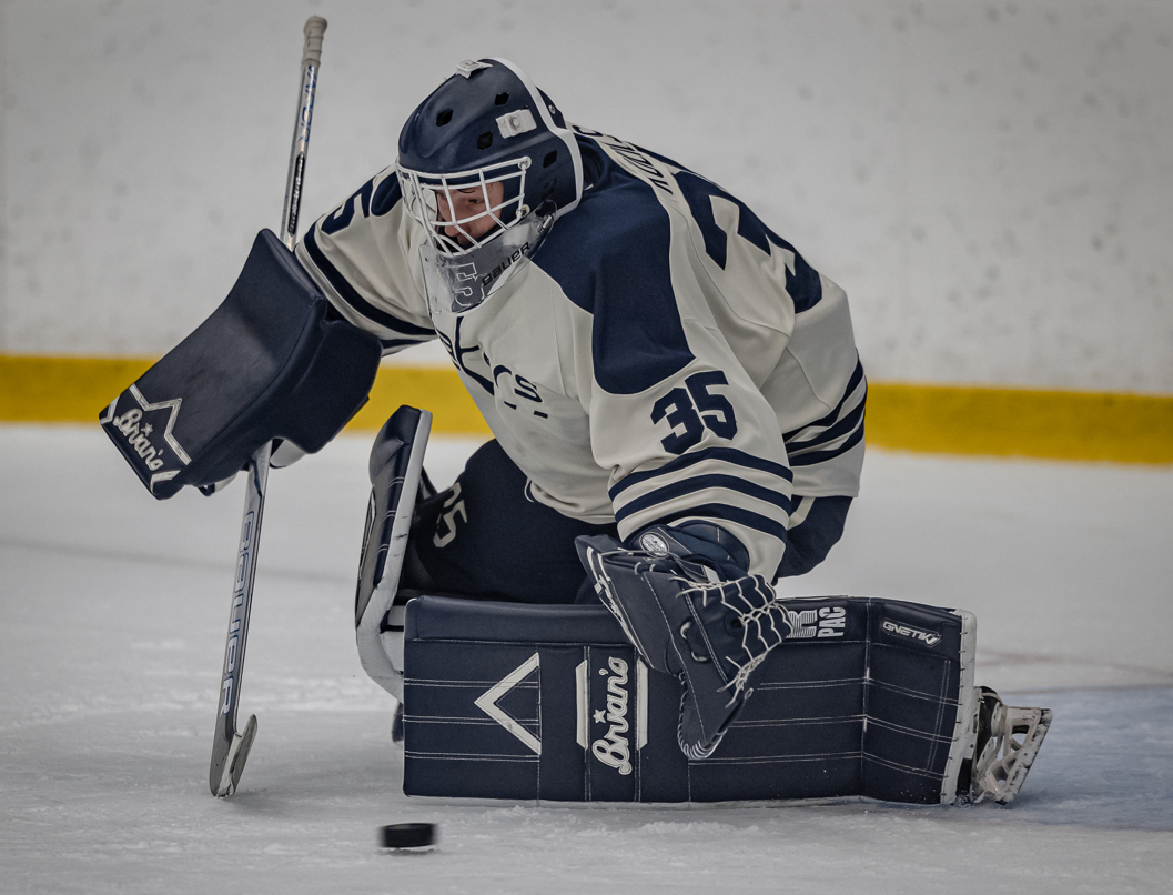 Lakers boys hockey junior goaltender Preston Kulics. (photo by Caty Mawing)