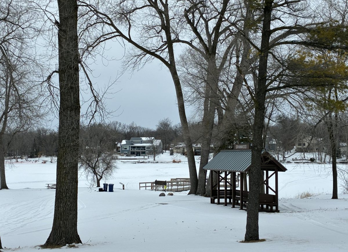 Local residents are asked to report litter left on the lake to the Scott County Sheriff's Department.